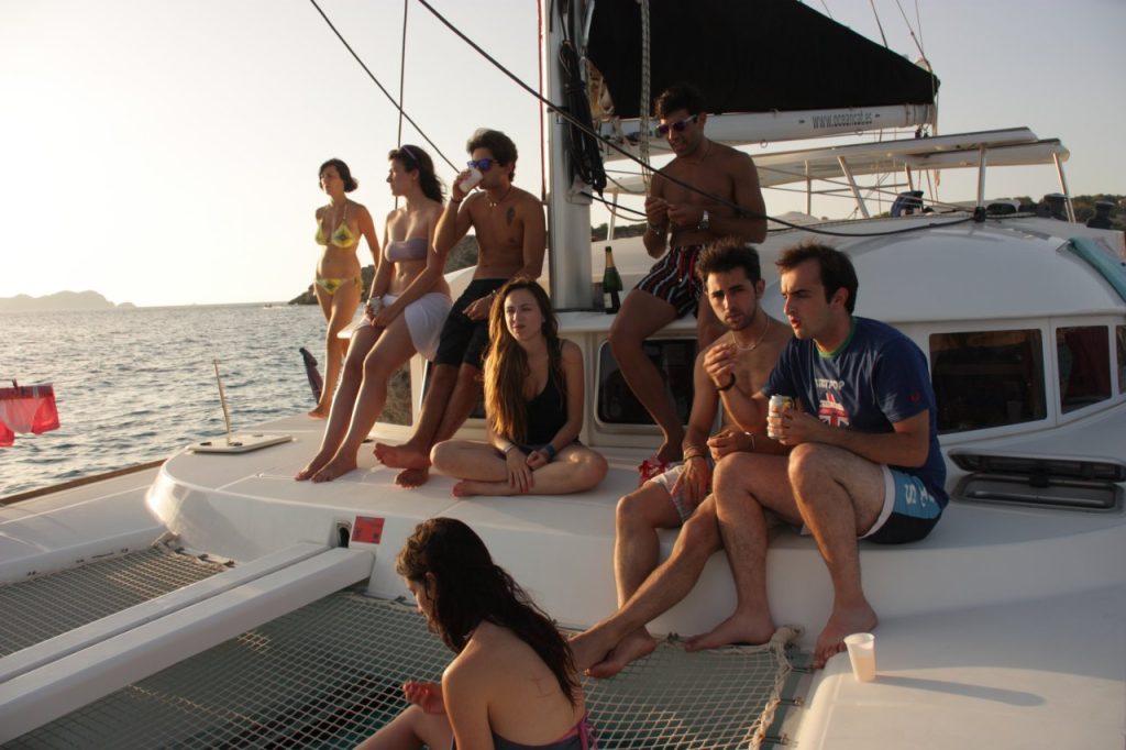 paseo familiar en yate