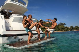 paseos familiares en yate