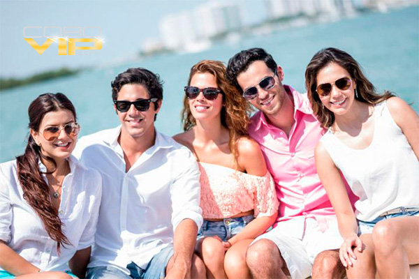 Viaje de Generación abordo de Yate en Los Cabos