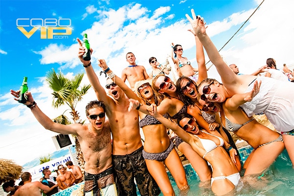 Catamaranes para fiestas en Cabo San Lucas