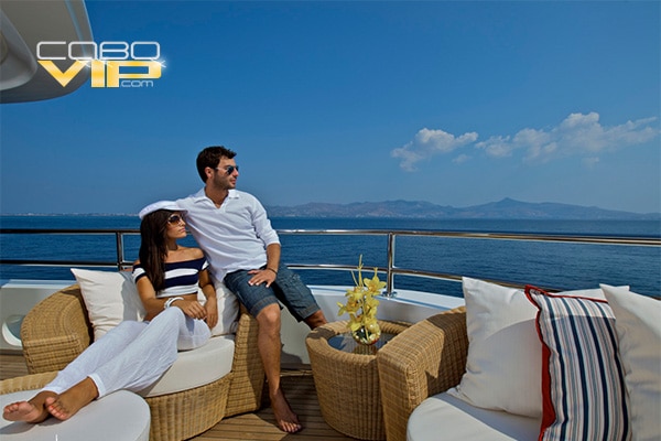 Romántico Aniversario abordo de Yate en Cabo