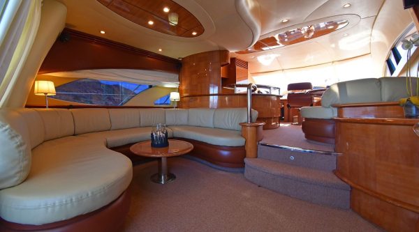 Azimut 62ft | Renta de Yates Cabo San Lucas - Image 7