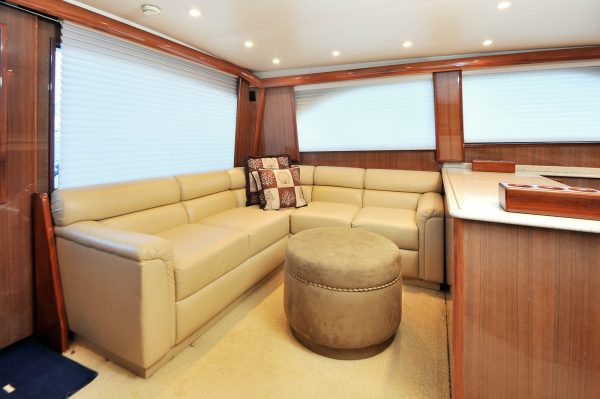 48 FT Viking 2017 | Yacht Charters Cabo - Image 4