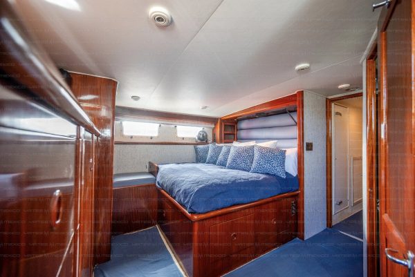 70FT Hatteras | Yacht Charters Cabo San Lucas - Image 11