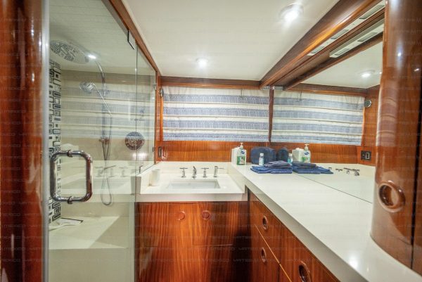 70FT Hatteras | Yacht Charters Cabo San Lucas - Image 5