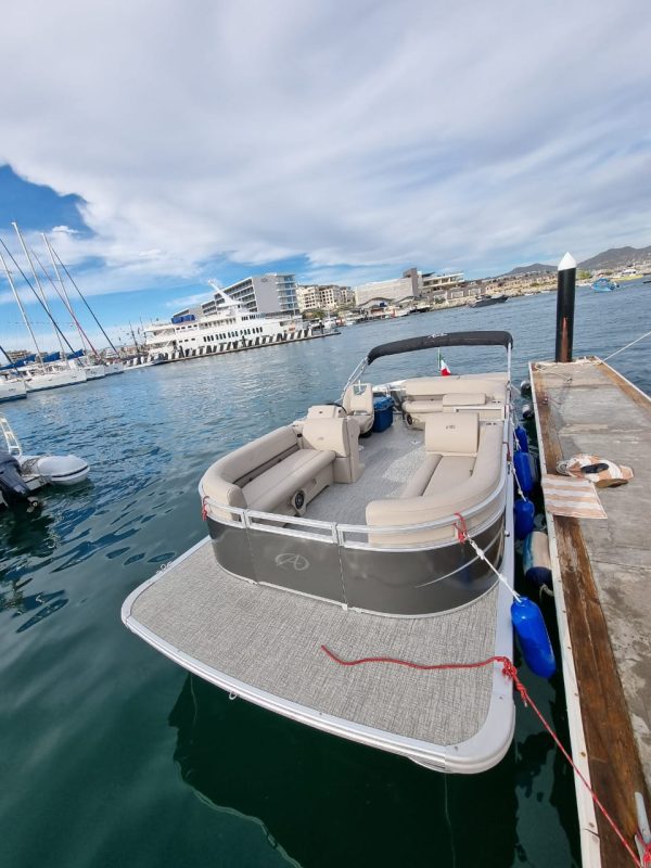 22 FT Pantoon Boat | Renta de Yates - Image 6