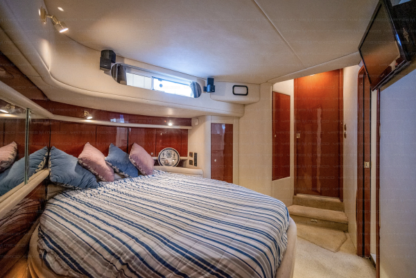 60 FT SeaRay  2010 | Renta de Yates Cabo San Lucas - Image 10