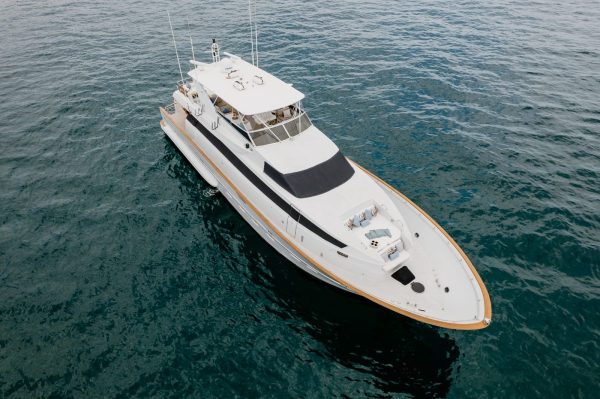 85 FT Shine  2010 | Renta de Yates Cabo San Lucas