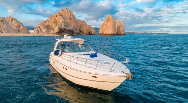 54 FT Snorkeling | Renta de Yates Cabo San Lucas - Image 4