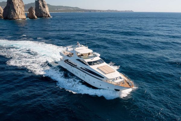 116 FT Refit Azimut  2022 | Yach Charters Cabo