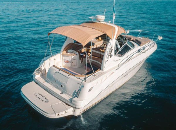 32 FT SUNDANCER | Renta de Yates Cabo San Lucas