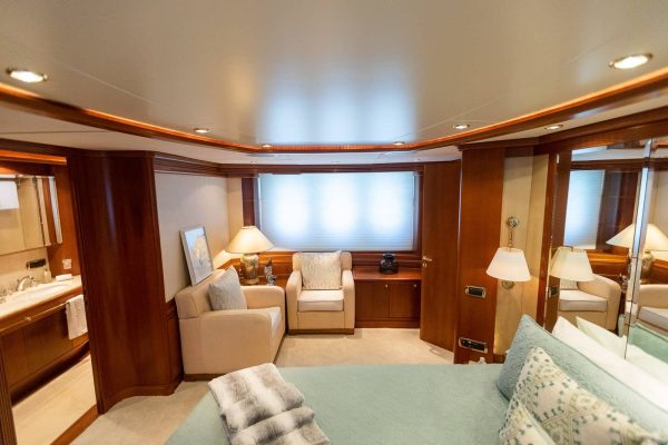 116 FT Refit Azimut  2022 | Yach Charters Cabo - Image 19