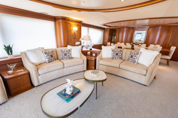 116 FT Refit Azimut  2022 | Yach Charters Cabo - Image 18