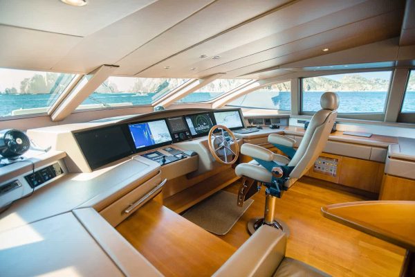 116 FT Refit Azimut  2022 | Yach Charters Cabo - Image 15