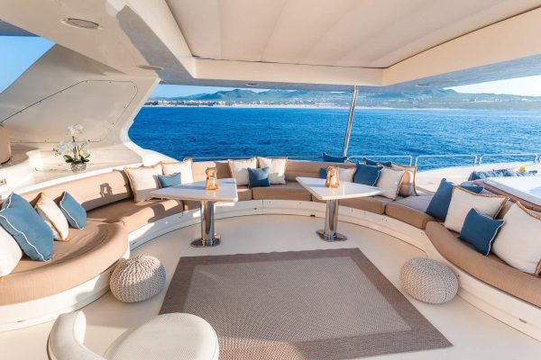 116 FT Refit Azimut  2022 | Yach Charters Cabo - Image 7