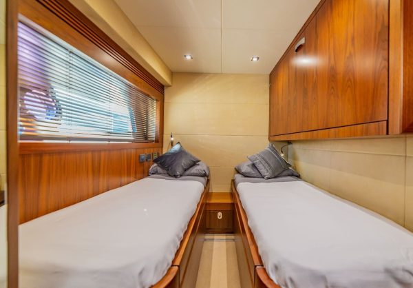80 FT Sunseeker  2017  | Renta de Yates Cabo San Lucas - Image 14