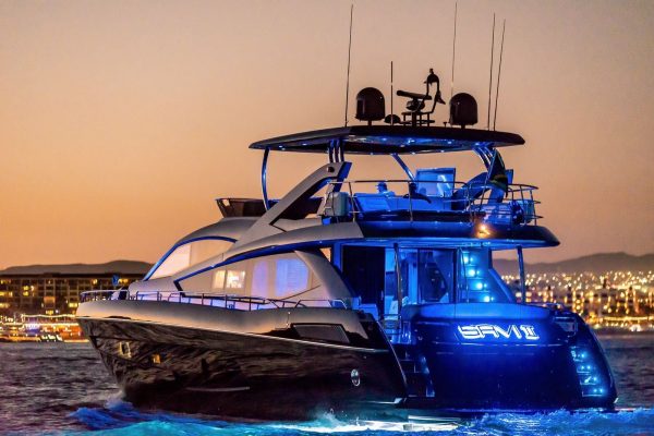 80 FT Sunseeker  2017  | Renta de Yates Cabo San Lucas - Image 6
