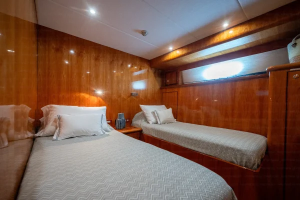 70 FT Simbol  Yacht Charter Cabo - Image 12