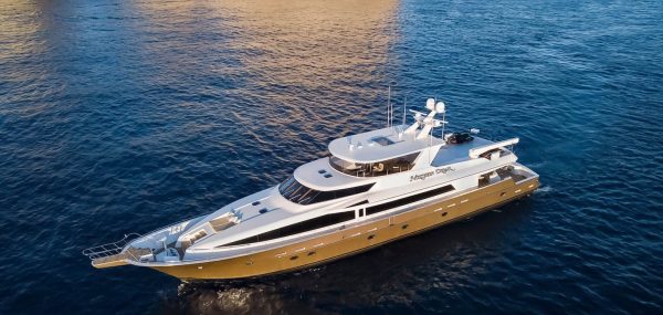 130 FT Northern  2012  | Yacht Charters Cabo