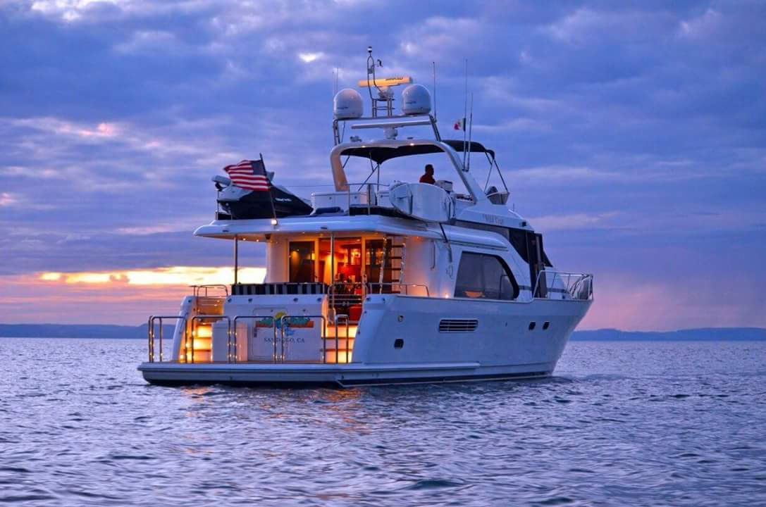 Renta de Yate MODEL 2003-68